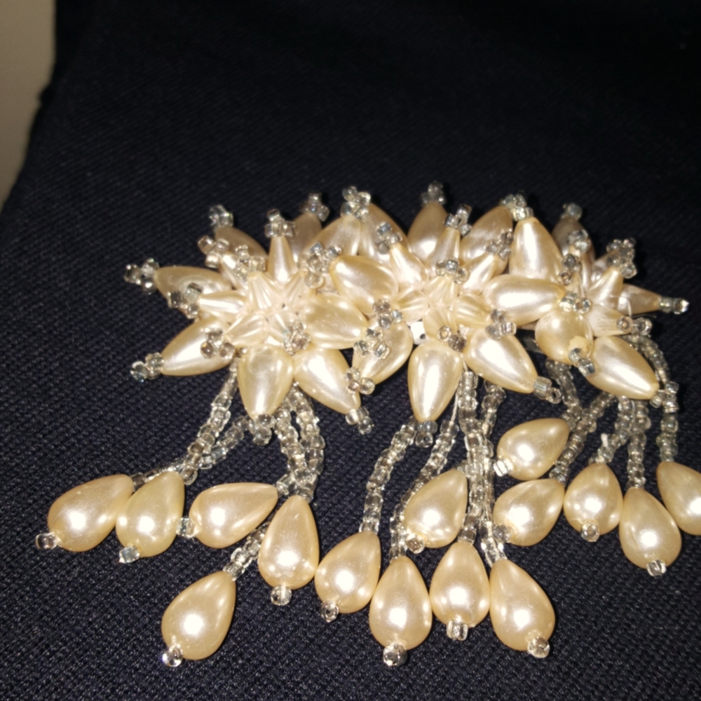 HAIR clip